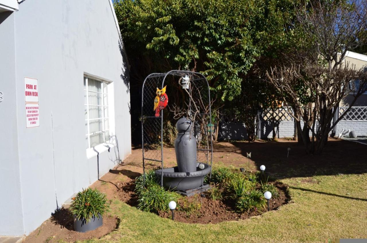 Hotel Sondela Bed&Breakfast Aliwal North Esterno foto